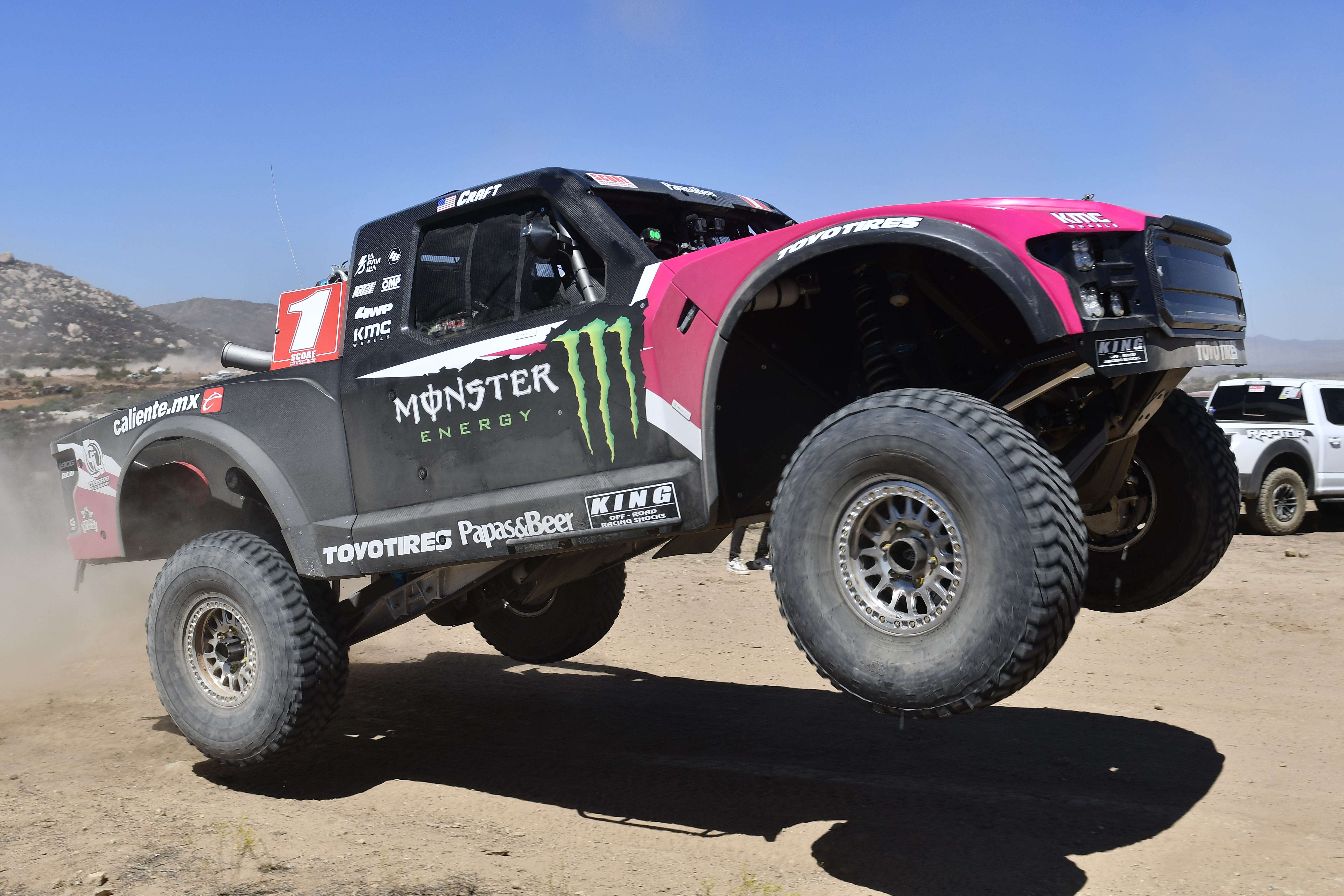 Ampudia Kicks Off Independence Celebrations with Victory in the 6th SCORE Baja 400